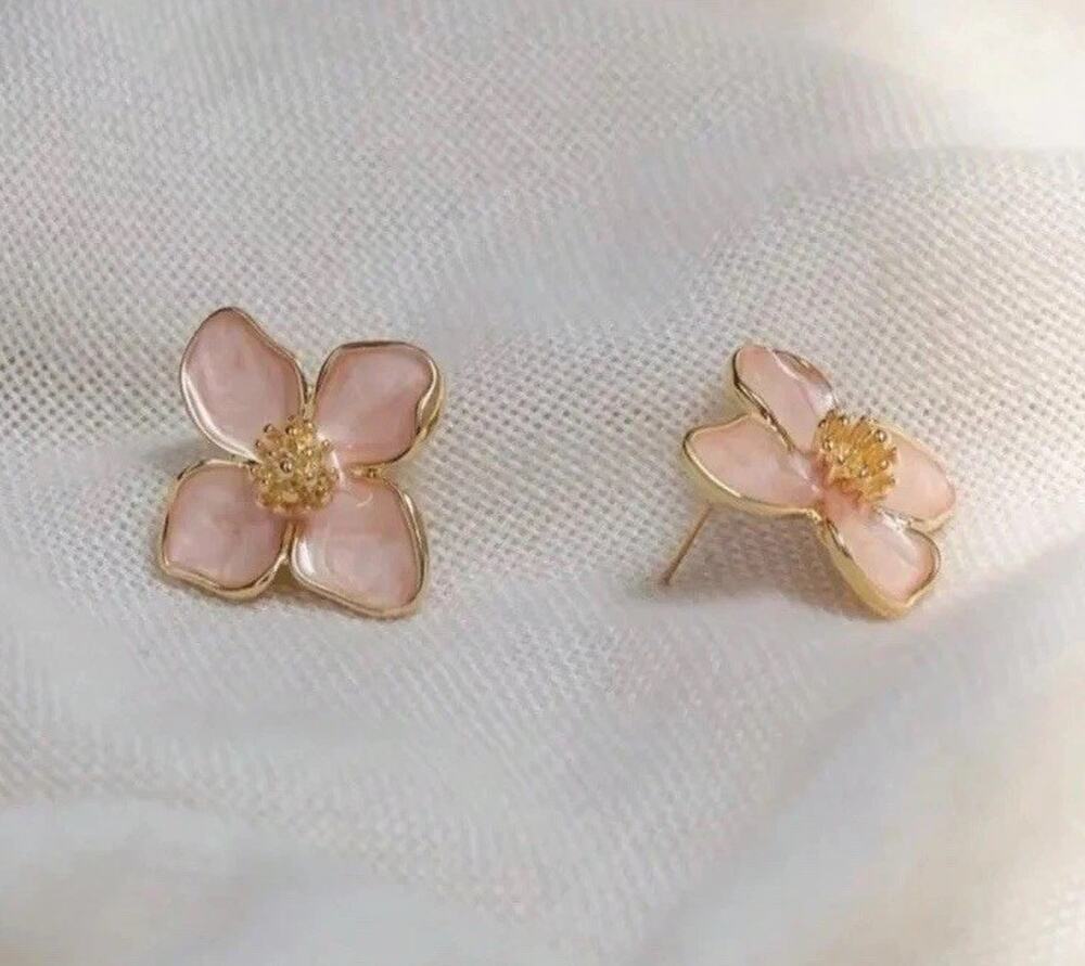 Anthropologie Flower Earrings Gold Blooming Pink Enamel Floral Pastoral Boho CZ